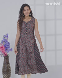 Cotton anarkali kurti black with allover floral prints & simple patch work neck pattern without pant - sleeve attached