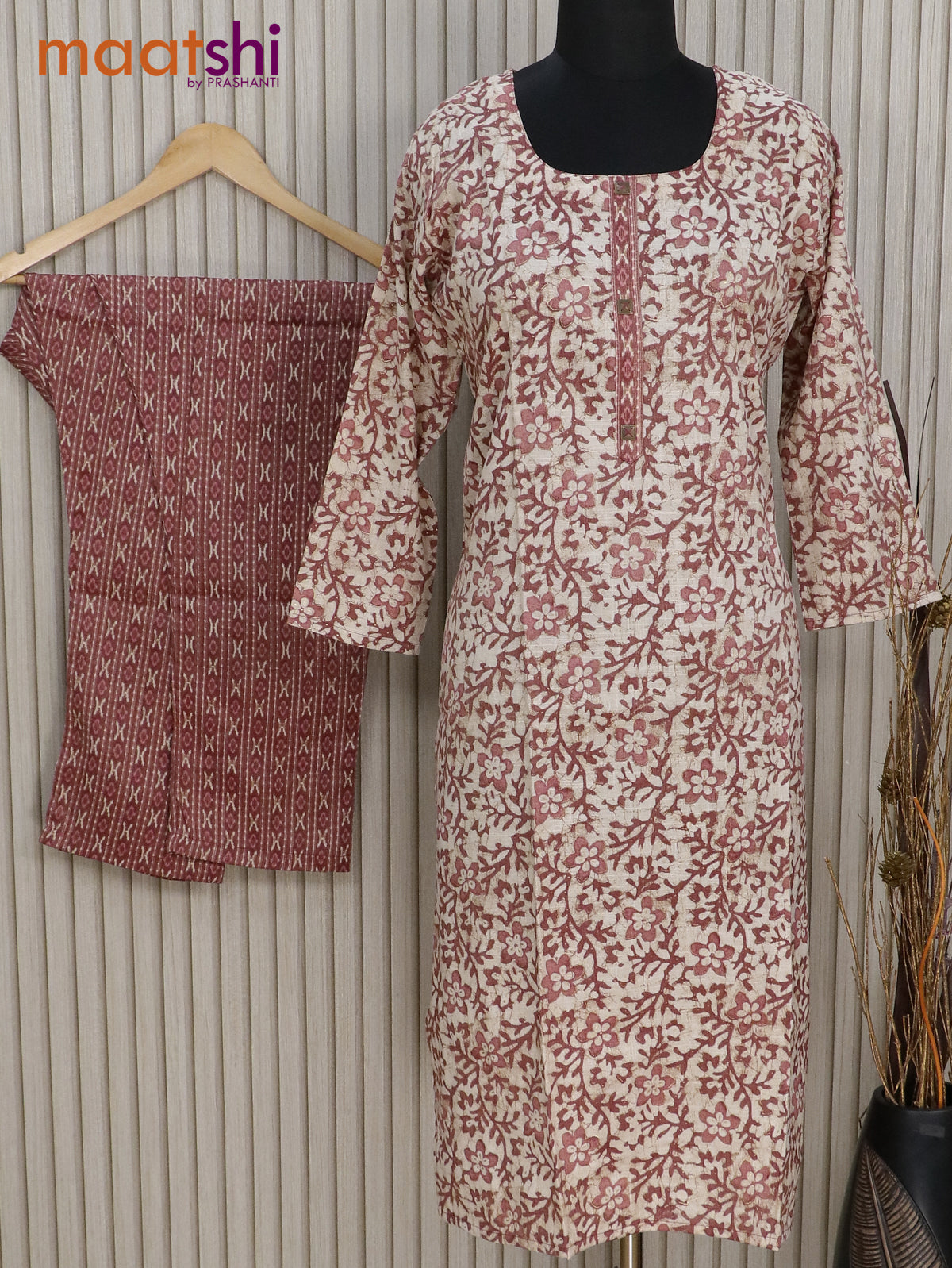 Cotton readymade kurti beige and maroon with allover batik floral prints & simple neck pattern and straight cut pant