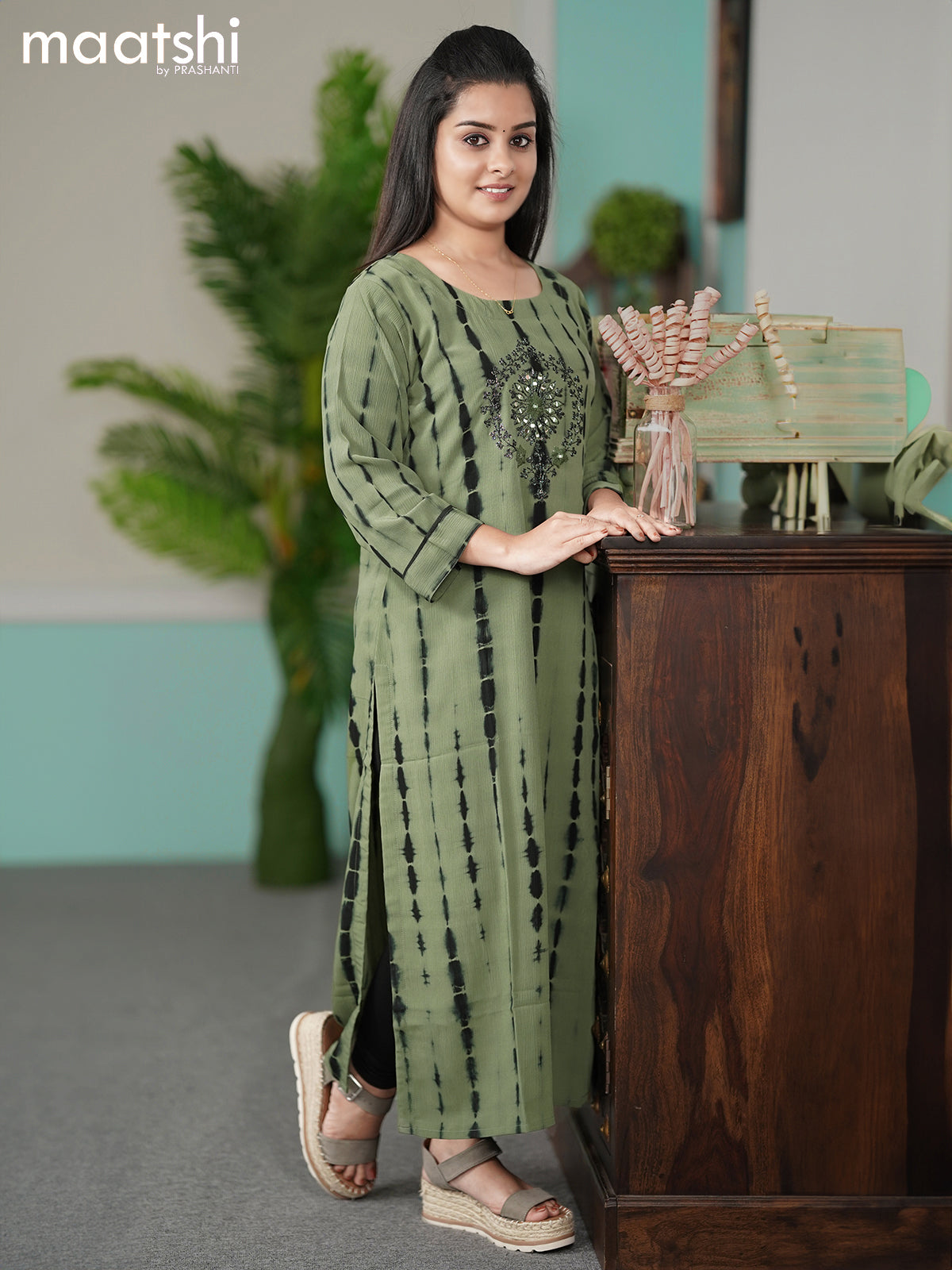 Chiffon readymade kurti green shade and  with tie & dye prints embroidery mirror work neck pattern without pant