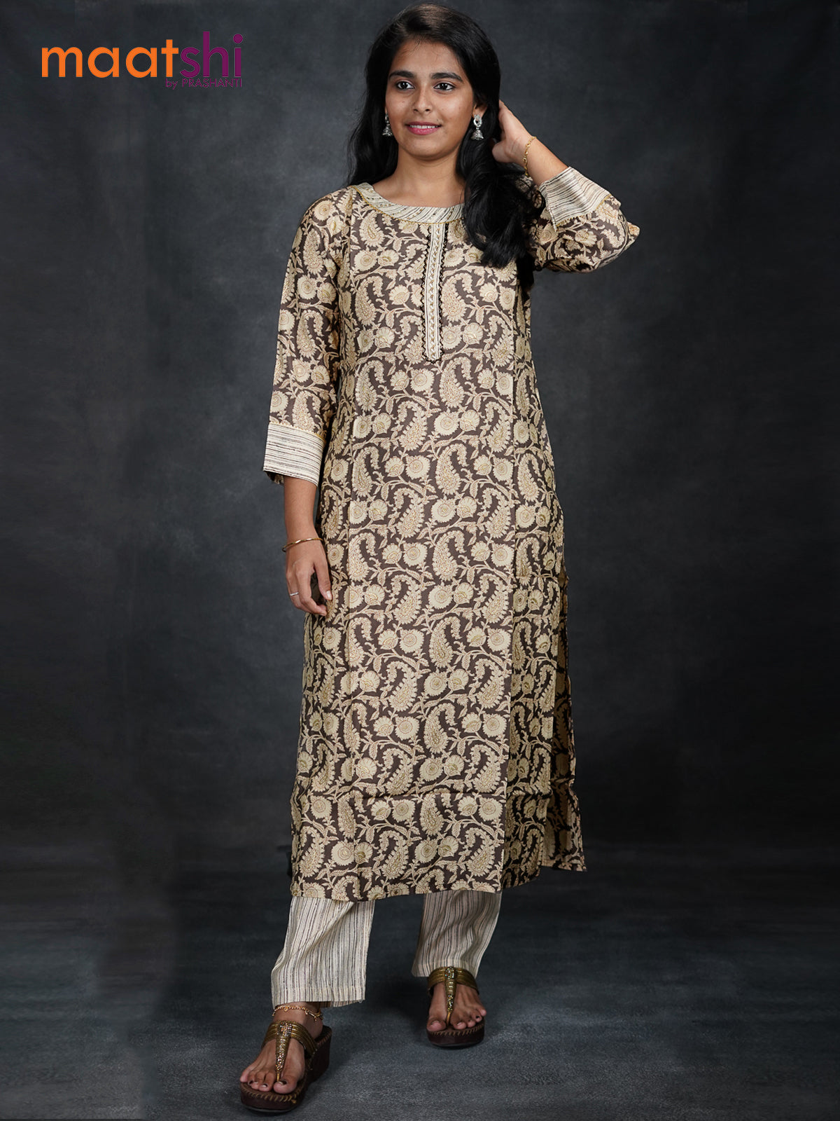 Muslin readymade kurti brown shade and beige with allover kalamkari prints & gotapatti lace work neck pattern and straight cut pant