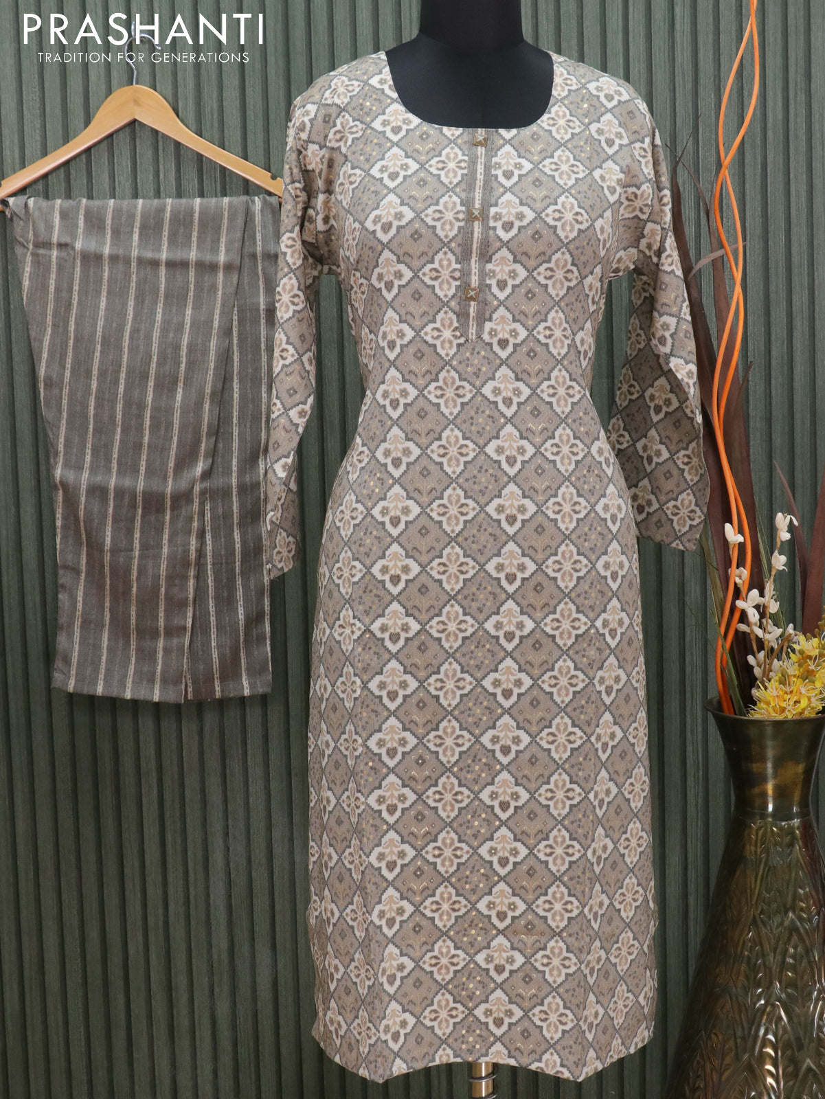 Slub cotton readymade kurti grey with allover prints and stright cut pant